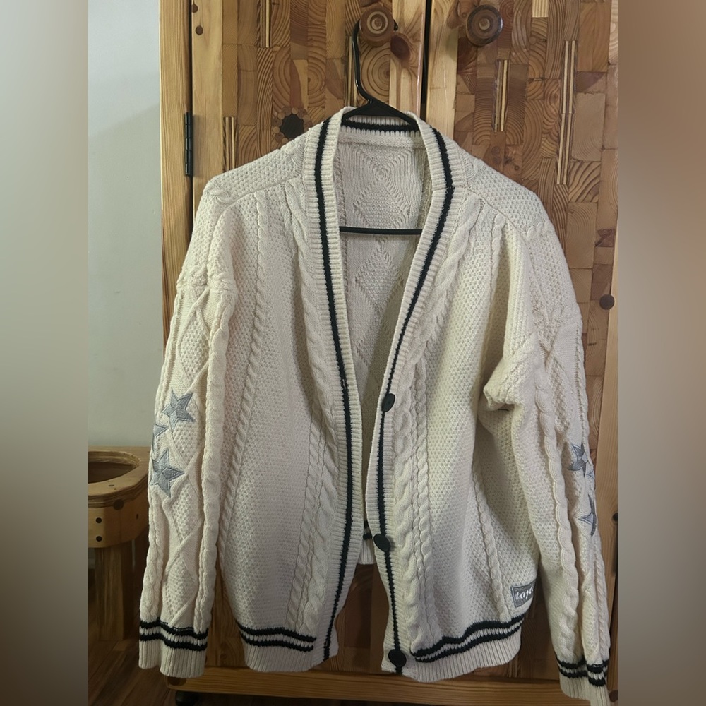 Taylor Swift Folklore cardigan